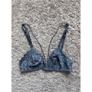 Free People Front Strap Triangle Lace Bralette in Gray Size XS